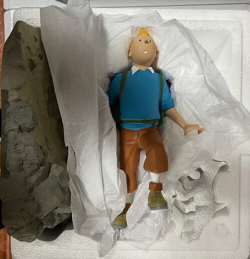 Figura de coleccon de resina Tintin alpinista