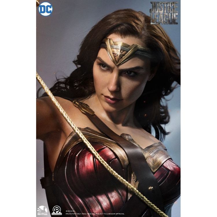 DC Comics: Wonder Woman Life Sized Bust ***AGOTADO***