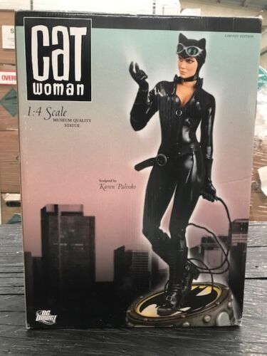DC Direct Catwoman 1:4 Scale Museum Quality Statue