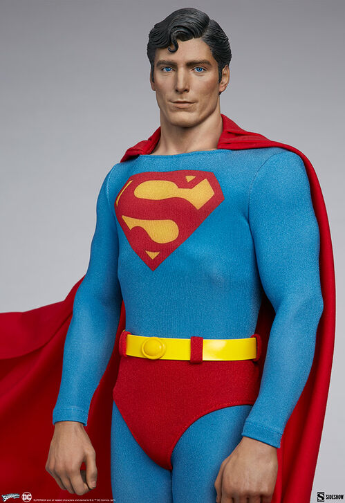DC Comics: Superman 1978 Movie - Premium 1:4 Scale Statue